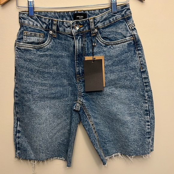 Vero Moda Women's Small Vmbrenda HR Long Shorts - Picture 1 of 7